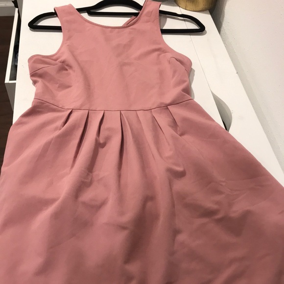 Pink and perfect - Picture 4 of 4